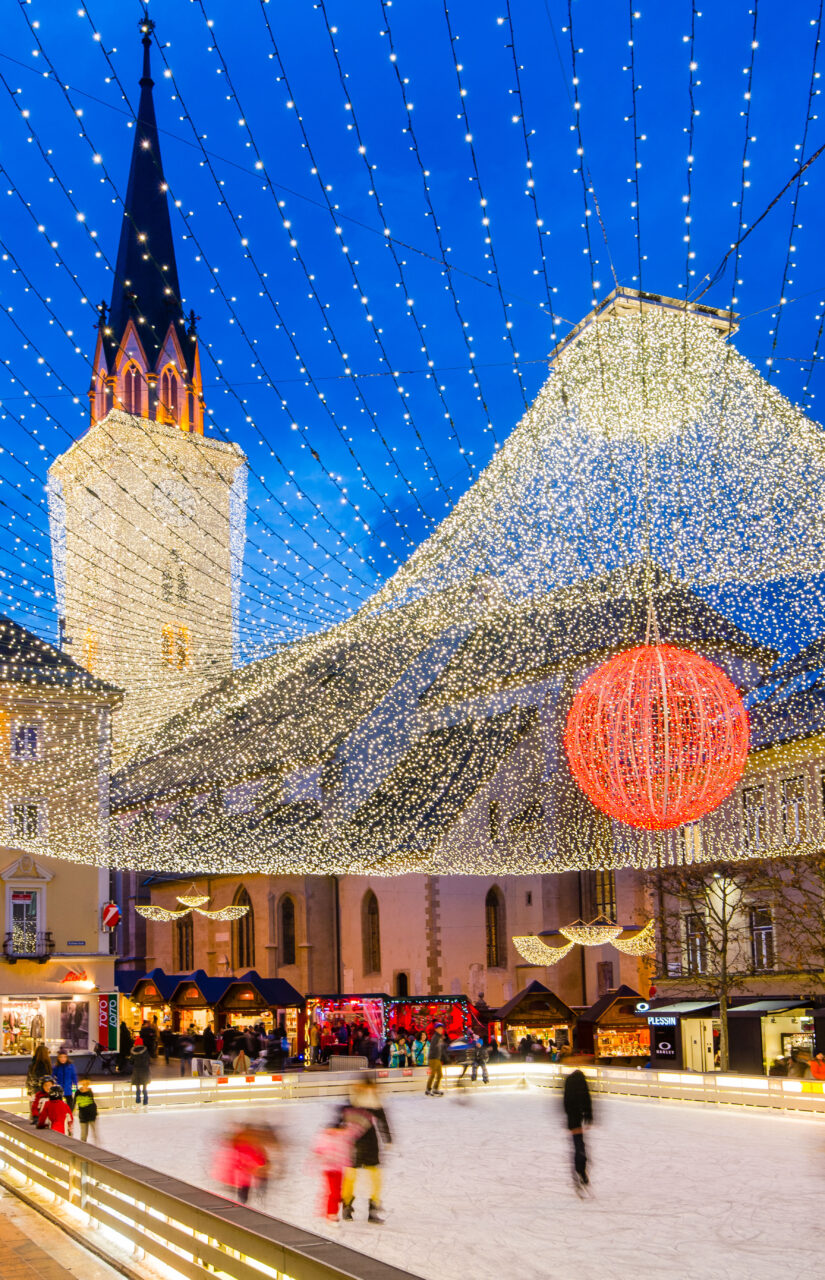 Eislaufen-am-Rathausplatz-6_Region-Villach-Tourismus-GmbH_Michael-Stabentheiner